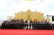 Vietnam-Laos solidarity honored with monument handover